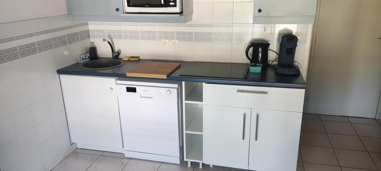 Appartement T2 Climatise Dans Residence Calme Cavalaire-sur-Mer Dış mekan fotoğraf